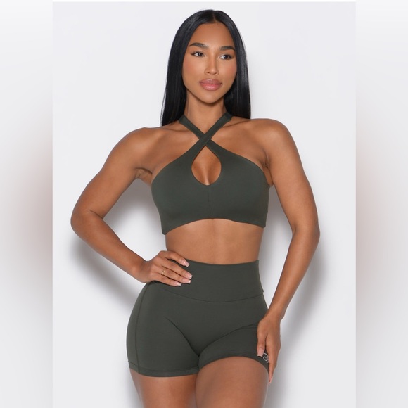 Bombshell Sportswear Cross Over Halter Bra - Picture 3 of 4